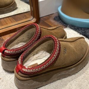 UGG platform Tasman platform slippers